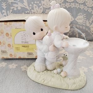1988 Precious Moments - Drinking Fountain